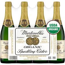 Martinelli's sparkling apple cider is an elegant beverage made from natural ingredients. Martinelli S Gold Medal Organic Sparkling Martinelli Gold Medal Organic Sparkling Cider 25 4 Fl Oz Instacart