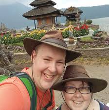 I live in Midwest Wisconsin is it too late to transplant daylilies?