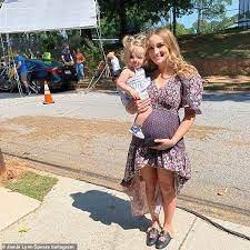 Habe ich immer getan, werde ich immer tun. Britney Spears Quarantined With Family In Louisiana For Two Weeks Says Sister Jamie Lynn Spears Daily Mail Online