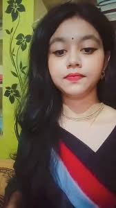 Stunner Roula Kehdi 🔥