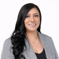 Shellie Davis Email & Phone Number