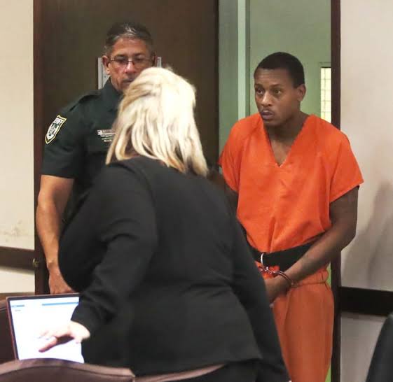 Prosecutors seeking death penalty against man who killed mother, child