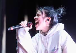 Billie eilish has addressed the lyrics in 'bad guy', explaining that the song pokes fun at the way people present themselves. Billie Eilish Bad Guy Lyrics Here Are The Lyrics To Billie Eilish S Bad Guy Spin