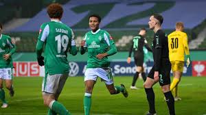 Werder hofft demnach, dass die entscheidung der bremer behörden zeitlich nicht so. Stimmen Zu Werder Vs Furth Man Spielt Pokal Um Nach Berlin Zu Kommen