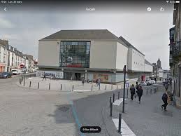 Le Monoprix De Vannes Style Architectural Vannes Monoprix