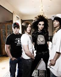 Bill kaulitz (born 1 september 1989), also known mononymously as billy (stylized as billy) for his solo act, is a german singer and songwriter. Immagine Di 2007 Bill Kaulitz And Tokio Hotel Tokio Hotel Bill Kaulitz Tom Kaulitz