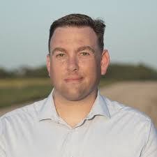 Chris Chappelear's Instagram, Twitter & Facebook