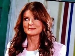 Jacqueline Leonard (@JacquieLeonard)