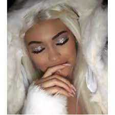 Instagrin White Blonde Hair Kylie Jenner Halloween Costumes Halloween Beauty