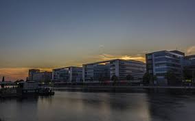 Die wohnungen am innenhafen sind bereits alle veräußert, allerdings errichtet die gebag auch an anderen attraktiven standorten in duisburg eigentumswohnungen sowie einfamilienhäuser. Hintergrundbilder Sonnenuntergang Duisburg Innenhafen