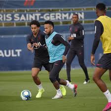 Fc barcelona announce squad for champions league round of 16 2nd leg against psg ronald koeman has called up 21 players for the trip to paris by renato gonçalves mar 10, 2021, 9:00am cet Pre Game Training Mylittleneymar Lawenjr Lawen Zhuzhk Zhuzhk Brumar Neymar Neymarjr Brazil Psg Fcb Fcbarcelona Mbappe Anitta Neymardasilva