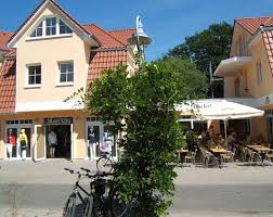 Die wohnung  zingst 1 liegt zentrumsnah und ruhig.die hochwertige, mit liebe zum detail ausgestattete 74 qm wohnung  zingst 1 besticht durch ganz besonders helle und lichtdurchflutete räume. Ferienwohnungen Fischland Darss Zingst Mieten Exklusiv Usedom