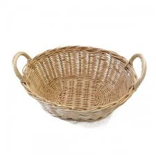 Meskipun terlihat sangat unik, membuat keranjang buah dari rotan sebenarnya bukan hal yang terlampau sulit untuk dilakukan. Kerajinan Tangan Rotan Keranjang Rotan Oval Serbaguna 26 X 19 X 10cm Tku Dinomarket Gadget Electronic Premium Marketplace