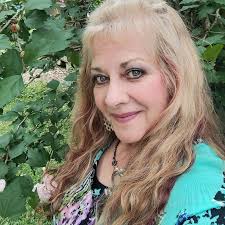 401, 403, Engine 43, and Ladder 42 responded to the report of a structural  fire in the area of Jack-N-The-Box. The structure was an old garage behind  the restaurant from a residence