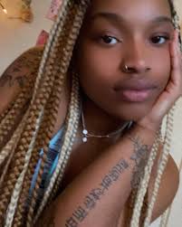 lucy cotton . 💋🌈 (@lucycottonn) • Instagram photos and videos