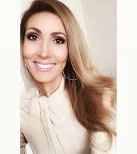 Ashley Fuson's Instagram, Twitter & Facebook