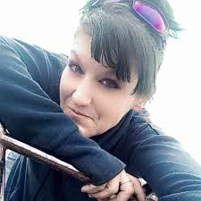 Profile for Crystal Boursaw