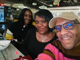 Ok!!!! 7AM KILLER POWER class with Kayla Gorrell! Power trio Kathleen  Stanton Graf, & my bro Scott!!! Followed by an AMAZING 9:15 Ryde with these  CHAMPIONS!! The Saturday Ryde Squad brings the