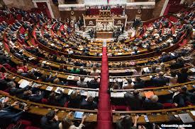 L'assemblée nationale a voté contre le déploiement du pass sanitaire dans les hôpitaux et les ehpad et ce, contre l'avis du gouvernement. Qrxtgtiz Tkojm