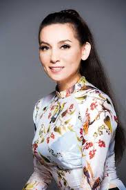Phi nhung khiến những người hâm mộ không khỏi trầm trồ trong loạt hình ảnh mới đây khi vẫn giữ được nhan sắc trẻ trung cùng thân hình cực phẩm dù đã ở tuổi u50. Phi Nhung NgÆ°á»i Con Lai Co Qua Khá»© CÆ¡ Cá»±c Trá»Ÿ Thanh Ngoi Sao Äƒn Khach Cá»§a Dong Nháº¡c Que HÆ°Æ¡ng