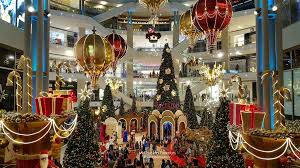 Pavilion kuala lumpur, malaysia's premier shopping destination, has launched disney celebrate the magic: Pavilion Kl Christmas Decor 2017 Magical Hot Air Balloon With Santa Love Malaysian Flavours