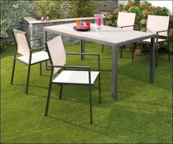 Des salons de jardin design et confortables, dont de très beaux meubles de jardin en teck, pour transformer votre jardin en un petit coin de paradis. Cabane De Jardin Occasion Suisse Veranda Et Abri Jardin