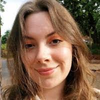 Sarah Branco's Instagram, Twitter & Facebook