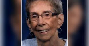 Helen M. Smith Obituary