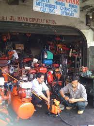 Mesin potong rumput terbaik jenis dorong, listrik, & gendong dengan mesin 4 tak, tenaga baterai, bentuk portable dari stihl, honda, krisbow, tasco, tekiro. Memperbaiki Mesin Potong Rumput 2 Tak Merk Tanaka Another Kavera