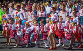 История этого праздника началась еще в 2006 году в черновцах. Den Vyshivanki 2018 Istoriya I Tradicii Prazdnika Tv Ua