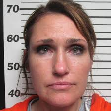 Belle woman faces charges in DWI crash in Belle