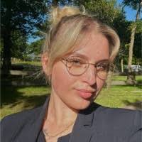 90+ Profile mit dem Suchbegriff „Felicity“