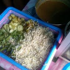 I really lucky to have an opportunity to visit the most eastern city in java, banyuwangi. Fotos Bei Pecel Walisongo Jember Jawa Timur
