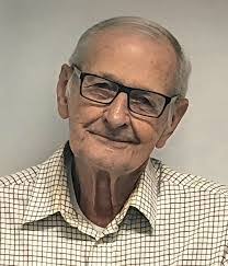 Lou Clements's Instagram, Twitter & Facebook