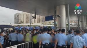 極度瀕危露脊鯨 新冠疫苗｜政府為宏利380名員工提供外展接種 書展2021｜已打針中午前免費入場 參展商：政治書已清零 歐國盃｜約翰遜譴責針對英格. I6a4kz5dz2zdfm