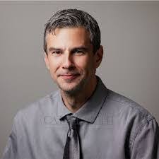 Chris Peavey's Instagram, Twitter & Facebook