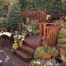 Mit etwas einsatz lässt sich jedoch eine menge geld sparen. Terrasse Bauen Gardenterrasse Im Hinterhof 70 Ideen