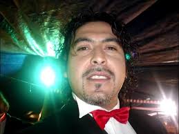 Presentación de Daniel Galaz O. Cantante popular de la localidad de  Pelequén.