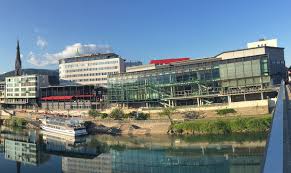 It has a 5 star quality with no execption! 5 Fragen An Das Holiday Inn Congress Center Villach