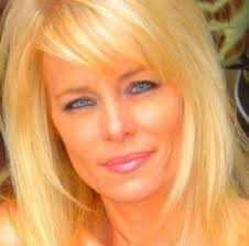 Shari Shula updated her profile picture.