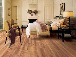 Flooring Buyer S Guide With Images Traditional Bedroom Laminate Flooring Colors Laminate Flooring