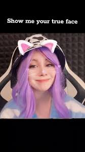 Кошка Лана Докс Лицо