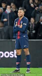 Mbappé began his senior career with ligue 1 club monaco, making his professional debut in 2015, aged 16.with them, he won a ligue 1 title, ligue 1 young player of the year, and the golden boy award. 300 Neymar Mbappe Ideas In 2021 Neymar Kylian Mbappe Neymar Jr