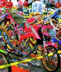 New vixion modif jari jari warna kuning velg biru ban via www.vegafans.com. Modifikasi Vixion Jari Jari Home Facebook