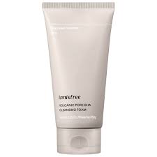 Sữa Rửa Mặt Tro Núi Lửa Innisfree Se Khít Lỗ Chân Lông 150g— dep7ngay