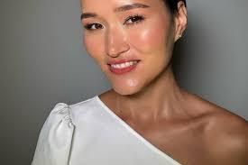 Sarah Ahn's Instagram, Twitter & Facebook