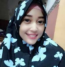 Sebagai seorang muslimah, sarah vi yang berbusana hijab, nampak cantik dan memesona. Fitri Janda Kembang Pontianak Cari Jodoh Janda Kembang Cari Jodoh Kecantikan Jilbab Cantik Wanita