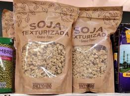 Para saber cómo cocinar soja texturizada debe saber que la soja texturizada se obtiene de la soja, una legumbre de más de 5.000 años de antiguedad, o, mejor dicho, de la harina de la soja. Soja Texturizada Mercadona Opiniones Beneficios Y Recetas Blogmujeres Com