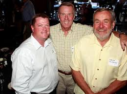 Retired pitcher Steve Carlton helps The Legends charity golf tournament  sell out