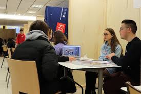 Forum De L Etudiant 2 Lycee Porte De Normandie